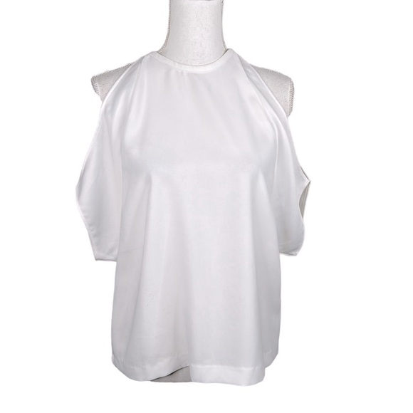 Zara Basic White Cold Shoulder Flowy Top Size Small - Picture 1 of 7
